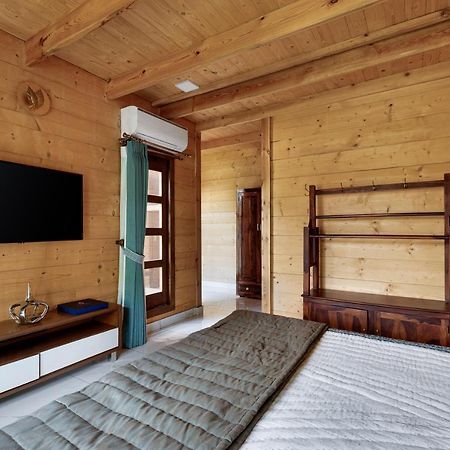 The Pine Loft Villa Bangalore Dış mekan fotoğraf