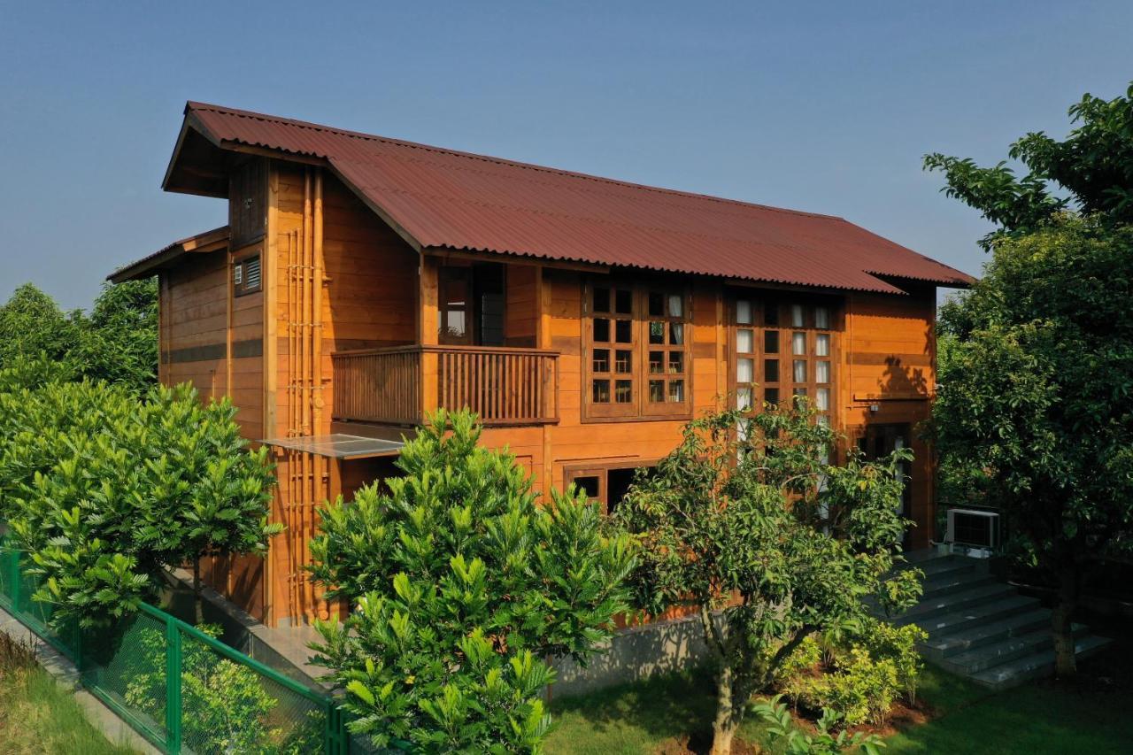 The Pine Loft Villa Bangalore Dış mekan fotoğraf