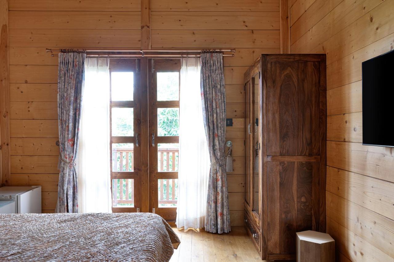 The Pine Loft Villa Bangalore Dış mekan fotoğraf